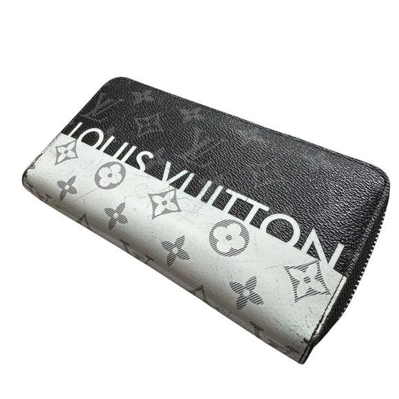 Authentic Louis Vuitton Eclipse Split White & Gray Monogram Leather Zippy Wallet - Picture 11 of 14